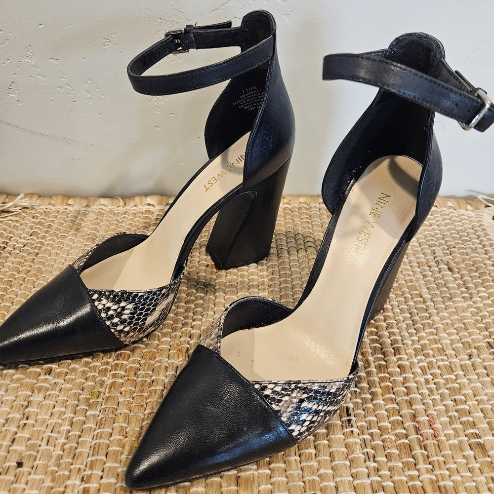 Nine West Black Namy Print Block Heel Strap Pump